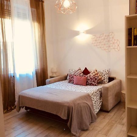 Joy House -Central City Near Metro Arco Della Pace Brera-Entire Apartment Perfect For Work & Play, Nightlife With Ac & Fast Wifi Welcome To The Cool Joy House! Mediolan Zewnętrze zdjęcie